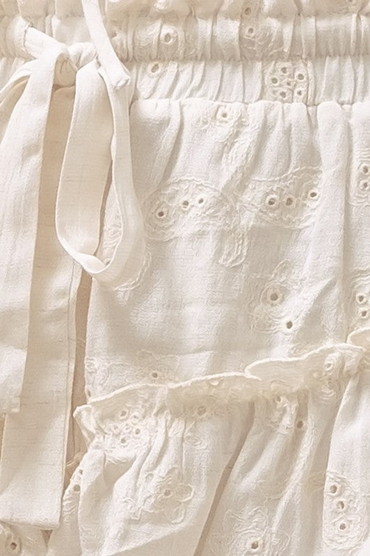The Eyelet Short - La Sorella Boutique